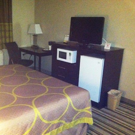 Super 8 By Wyndham Bridgeview/Chicago Area Hotel Quarto foto